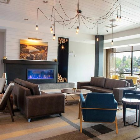 Springhill Suites By Marriott Great Falls Exterior photo