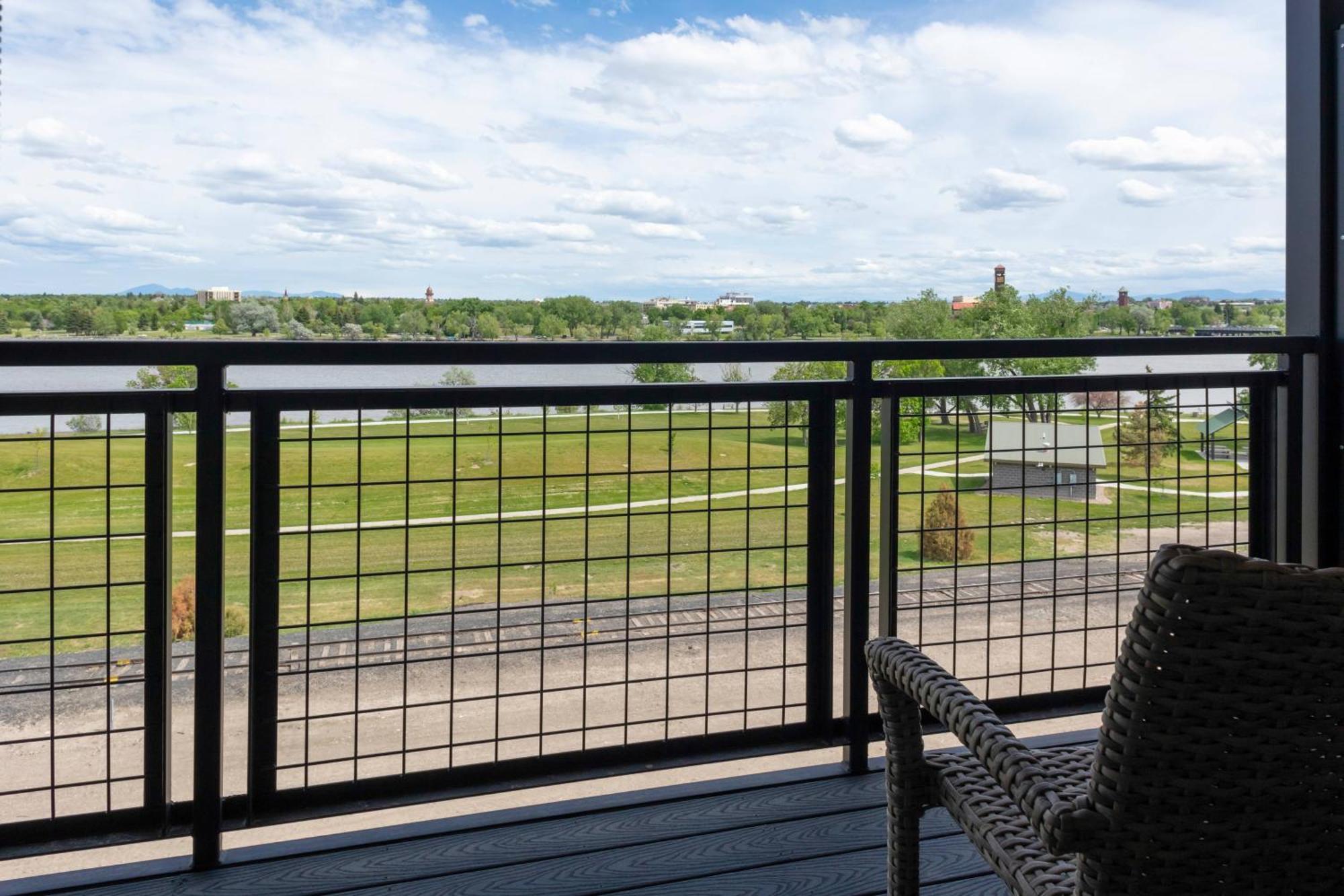 Springhill Suites By Marriott Great Falls Exterior photo